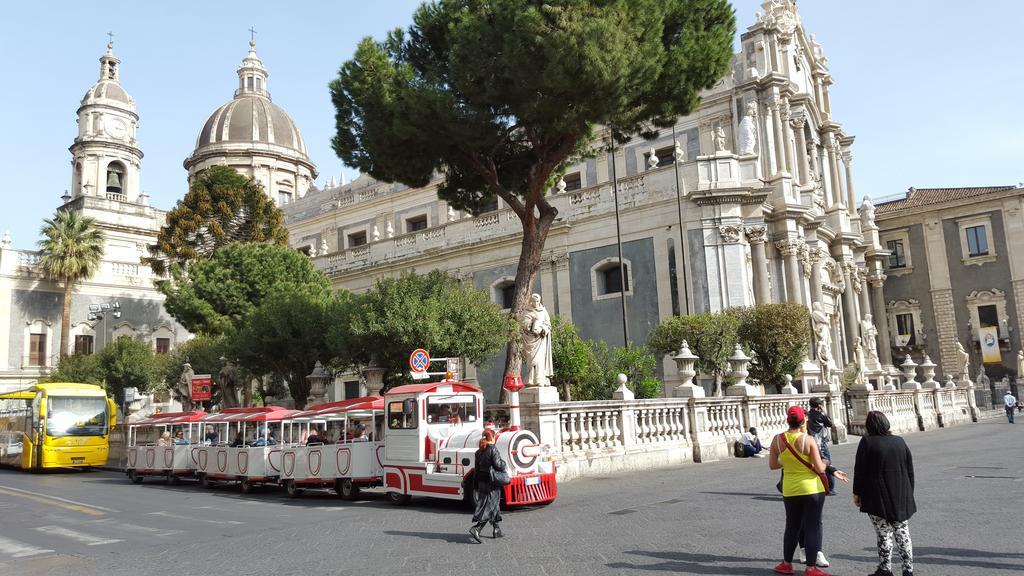 B&B United States Of Europe Catania Ngoại thất bức ảnh